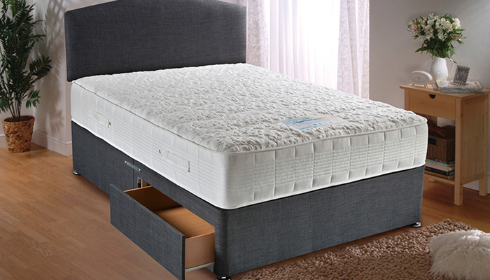 Small Divan