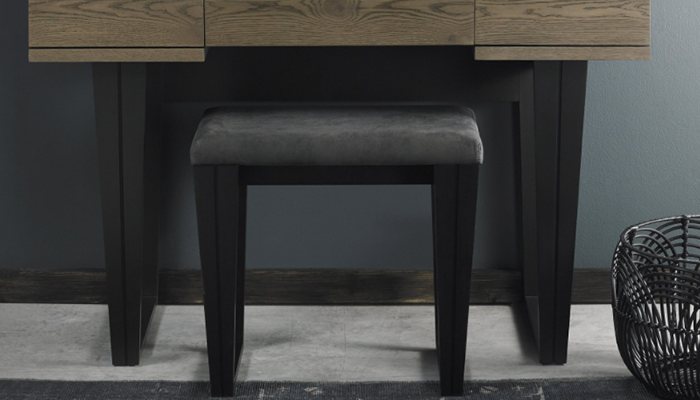 Peppercorn Stool in Dark Grey